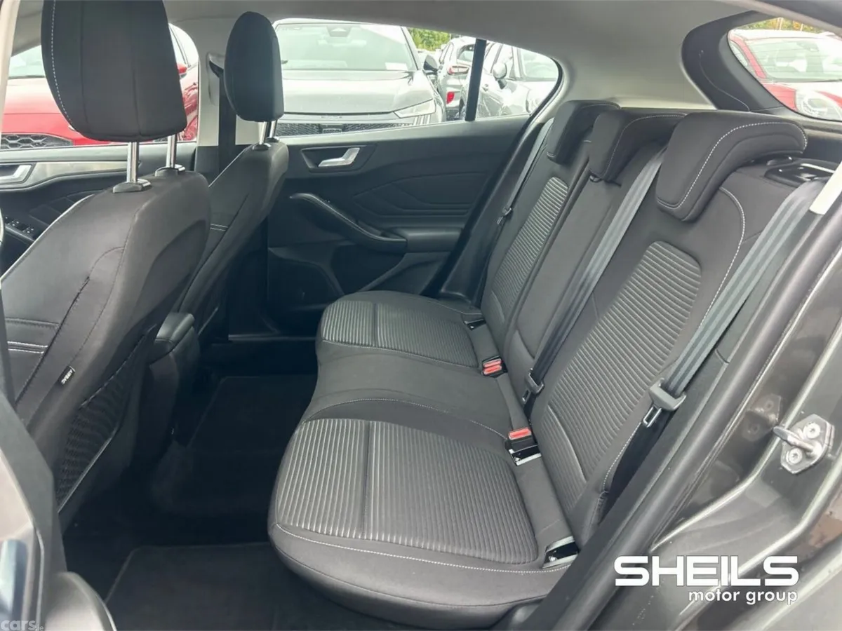 Ford Focus Hatchback, Diesel, 2020, Grey
