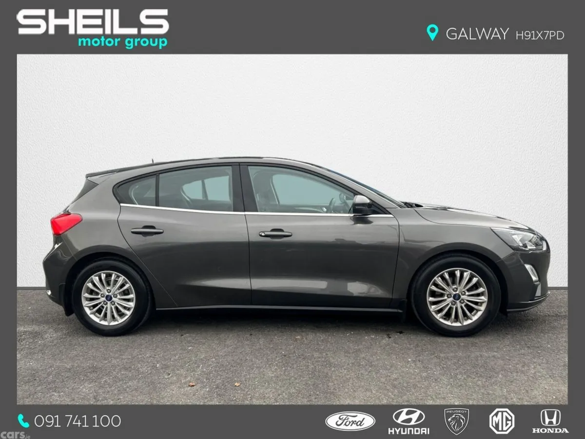 Ford Focus Hatchback, Diesel, 2020, Grey