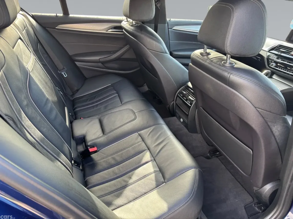 BMW 5-Series Saloon, Diesel, 2018, Blue