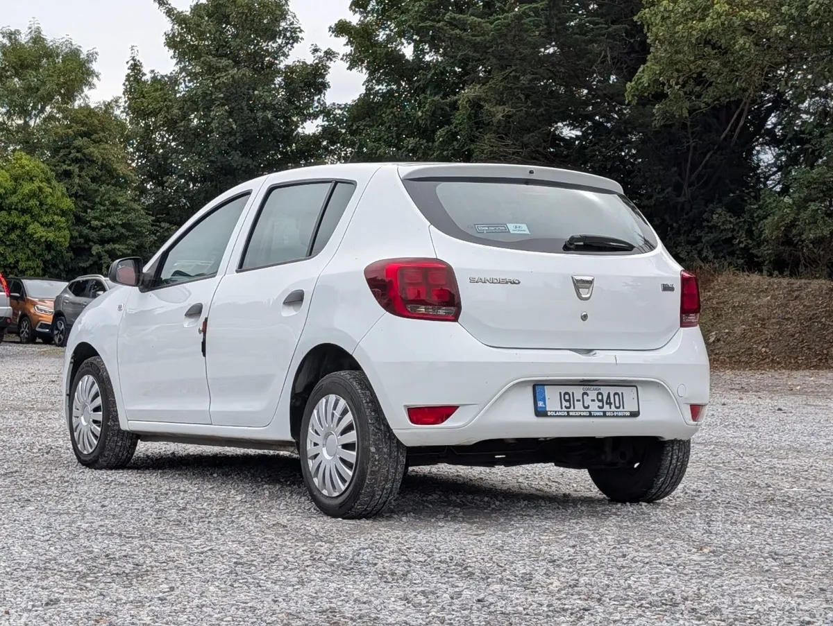 Dacia Sandero Hatchback, Petrol, 2019, White