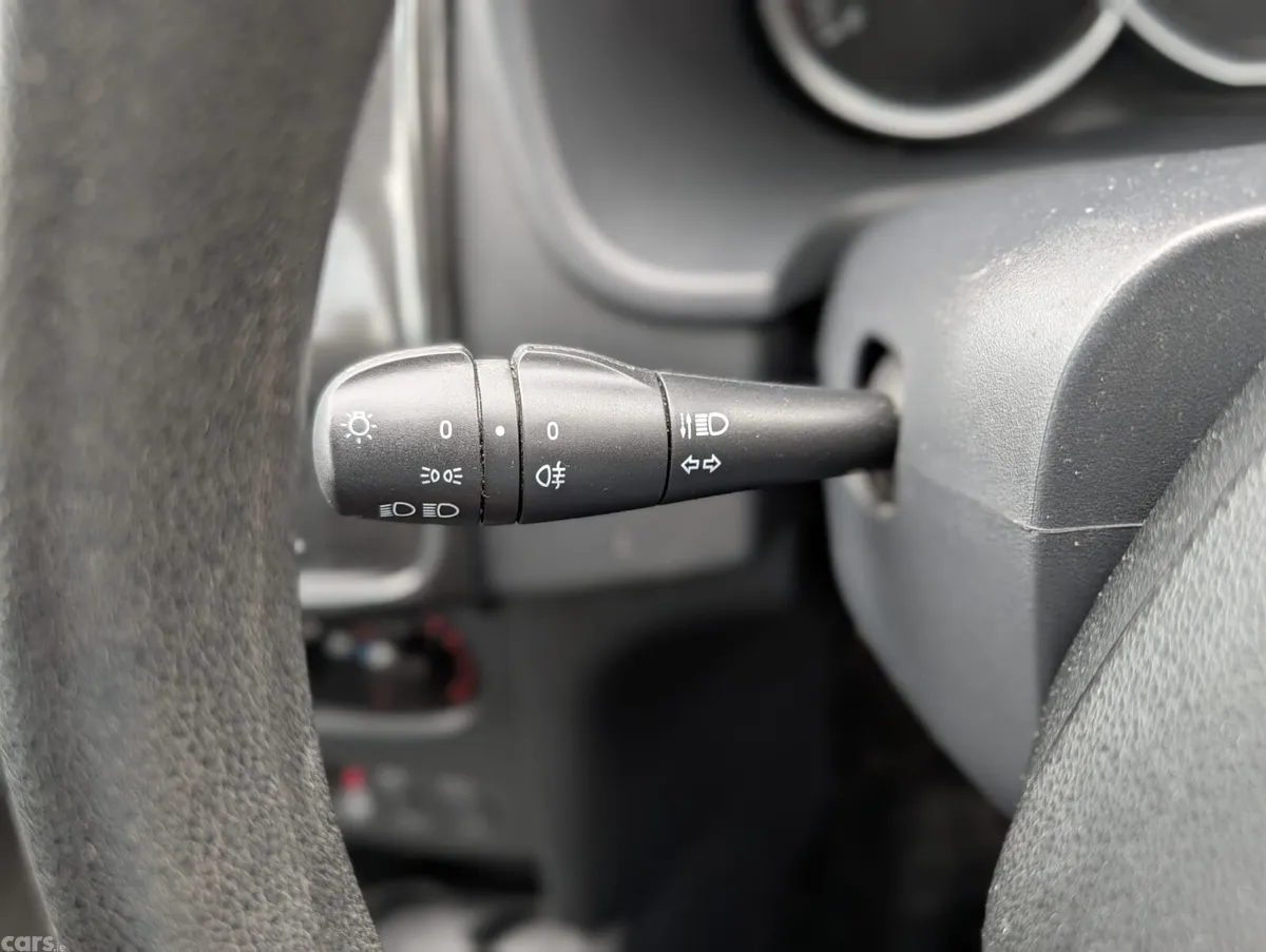 Dacia Sandero Hatchback, Petrol, 2019, White