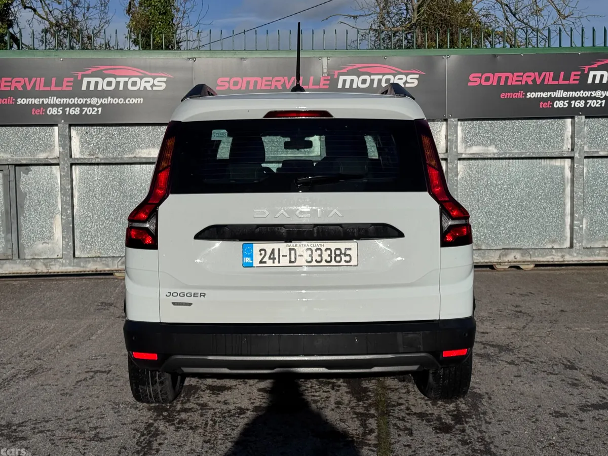Dacia Jogger MPV, Petrol, 2024, White