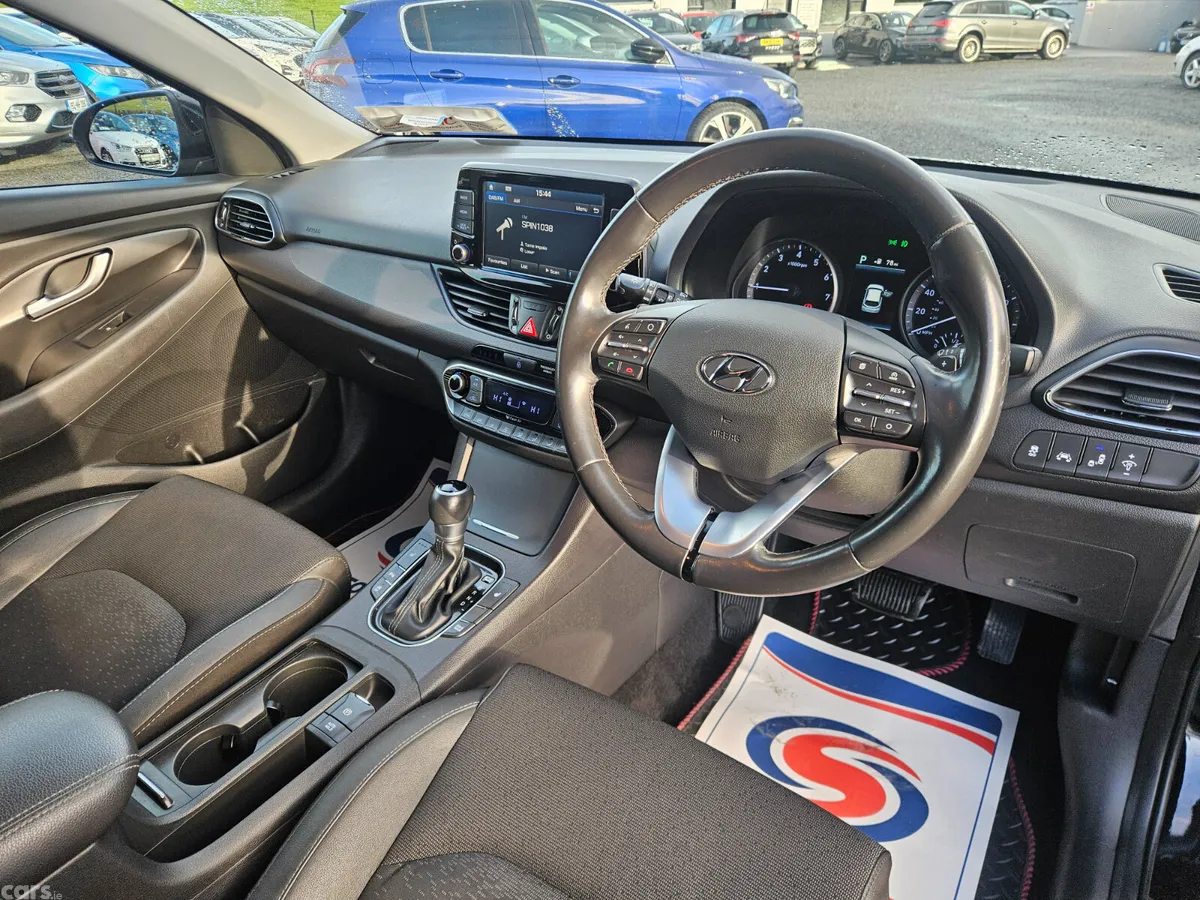 Hyundai i30 Hatchback, Petrol, 2018, Black