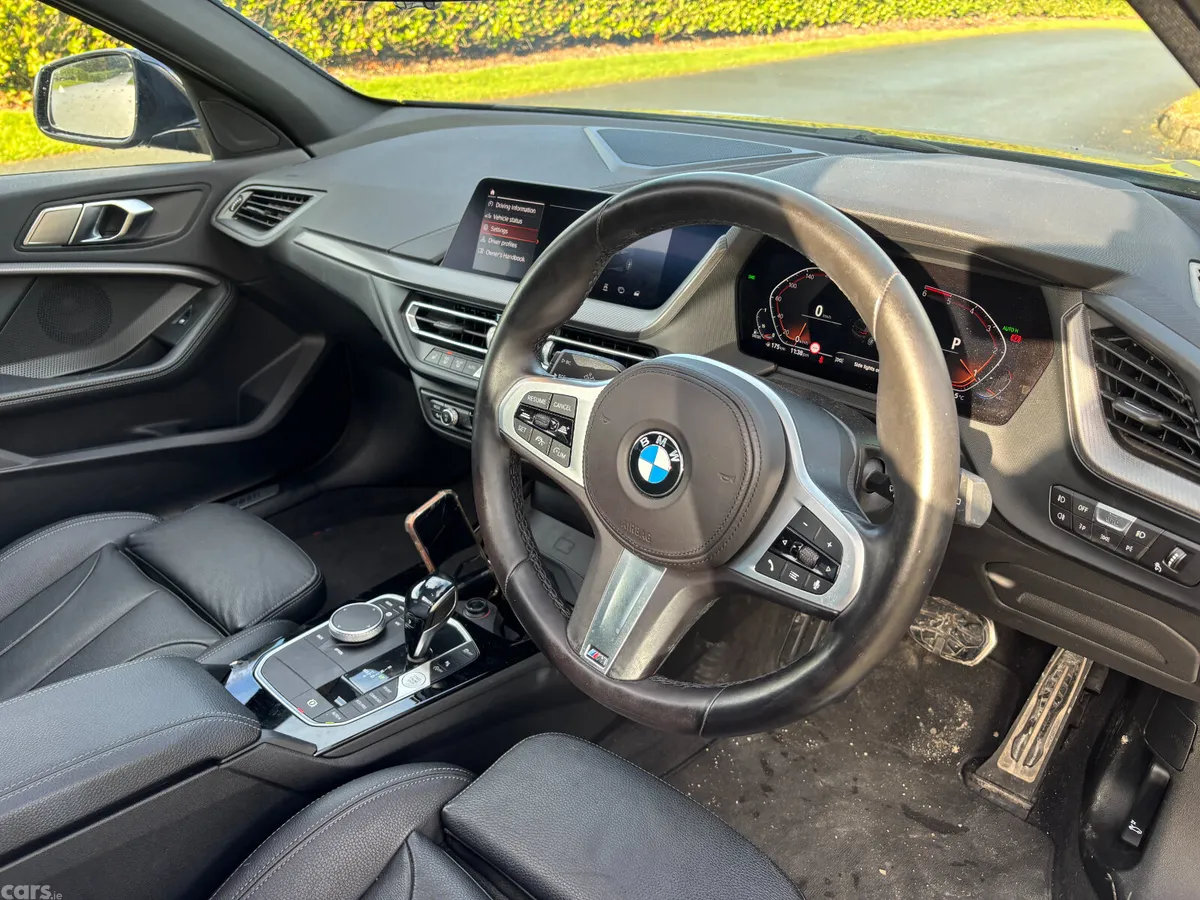 BMW 1-Series Hatchback, Diesel, 2021, Black