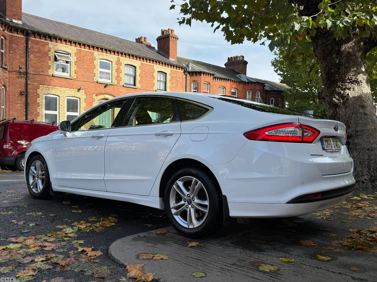 Ford Mondeo Hatchback, Diesel, 2017, White