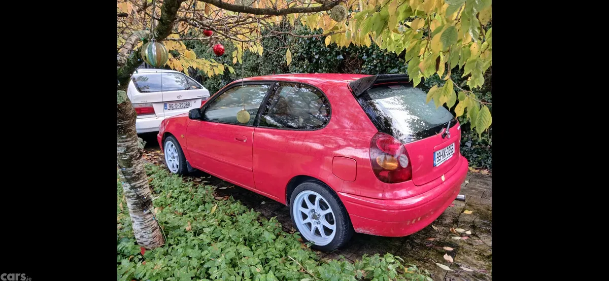 Toyota Corolla Hatchback, Petrol, 1999, Red