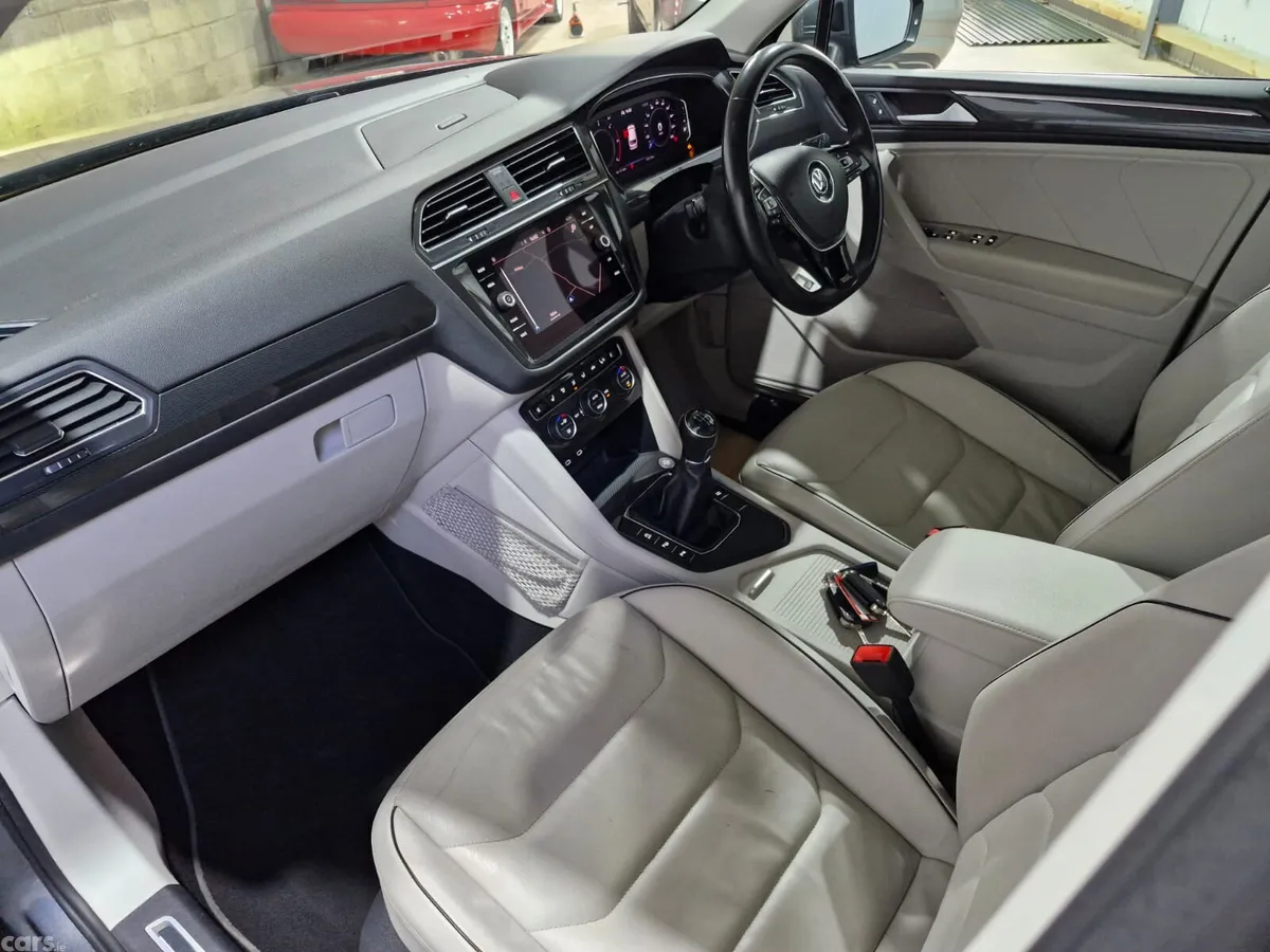 Volkswagen Tiguan SUV, Diesel, 2021, Grey