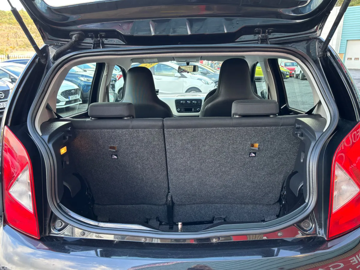 SEAT Mii Hatchback, Petrol, 2016, Black