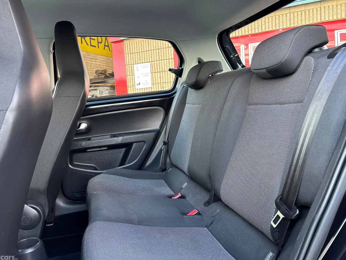 SEAT Mii Hatchback, Petrol, 2016, Black
