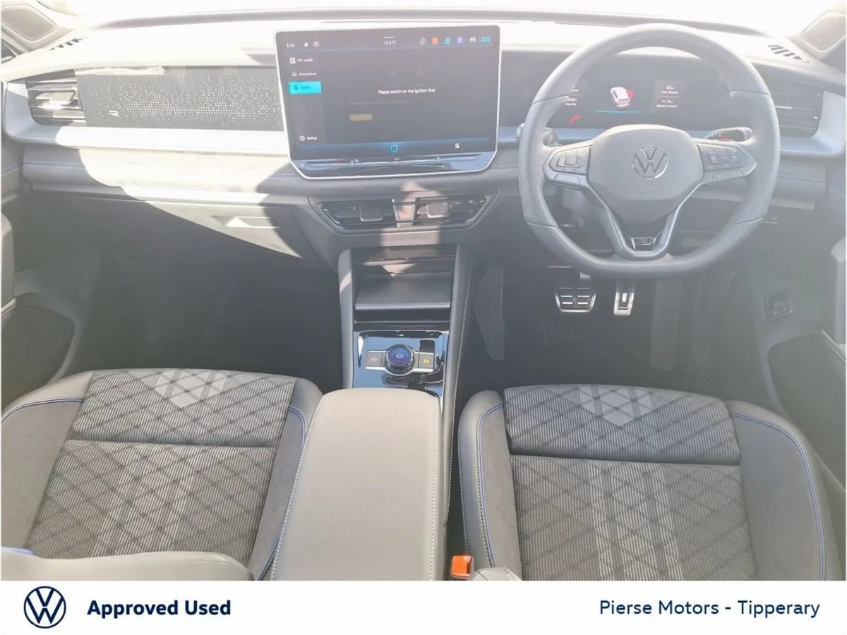 Volkswagen Tayron Estate, Petrol Plug-in Hybrid, 2026, Black