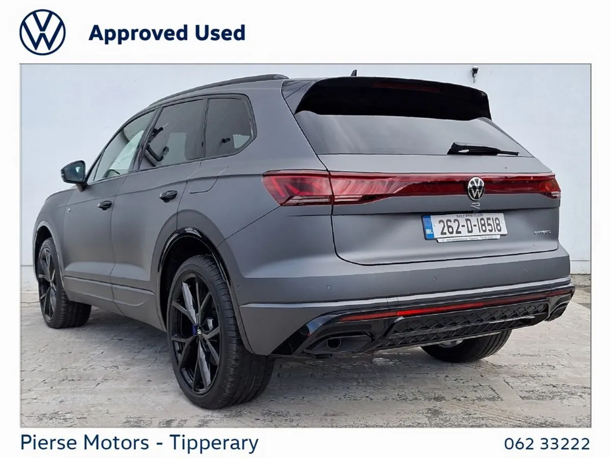 Volkswagen Touareg SUV, Petrol Plug-in Hybrid, 2026, Grey