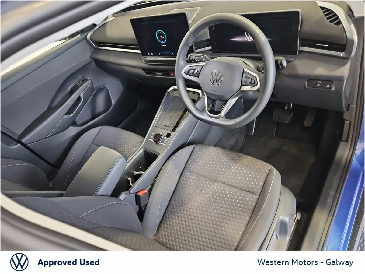 Volkswagen T-Roc SUV, Petrol, 2026, Blue