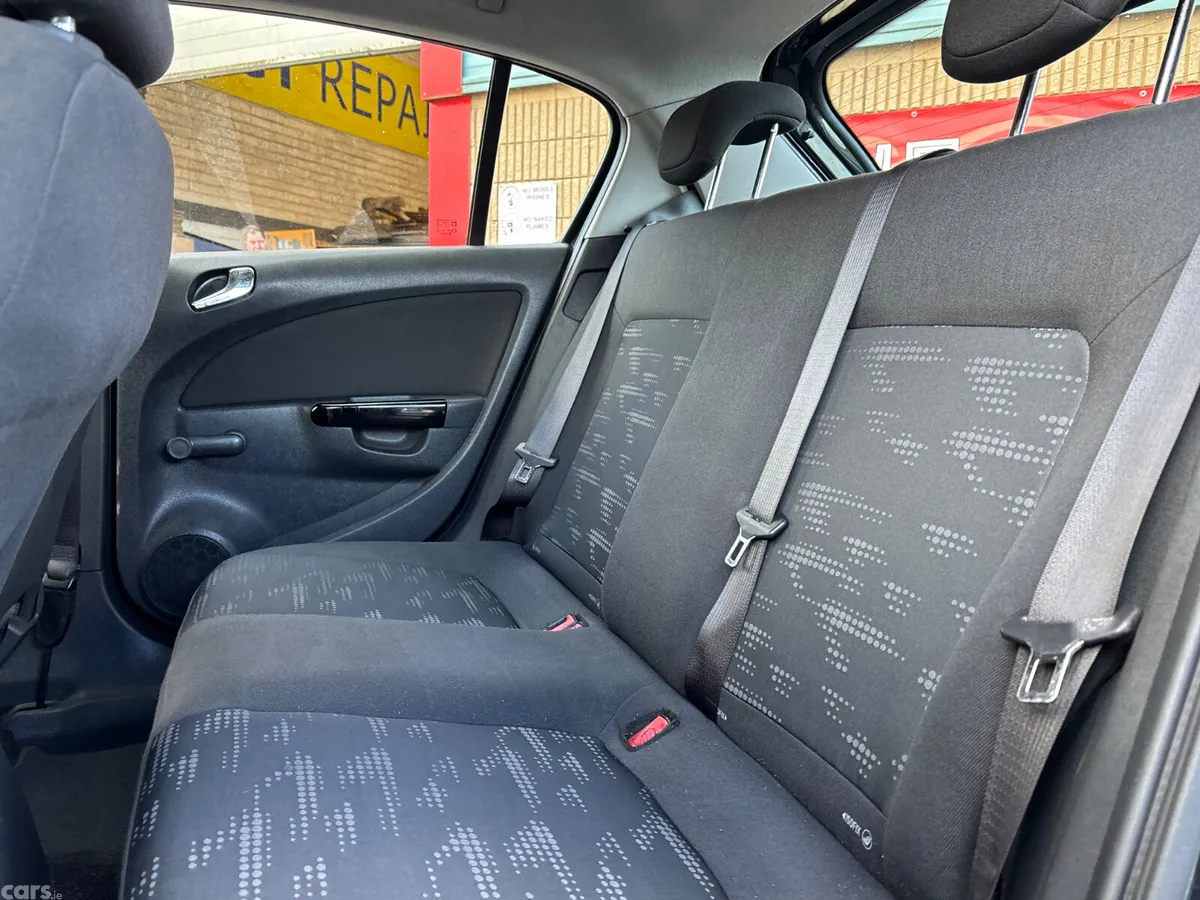 Vauxhall Corsa Hatchback, Diesel, 2012, Black