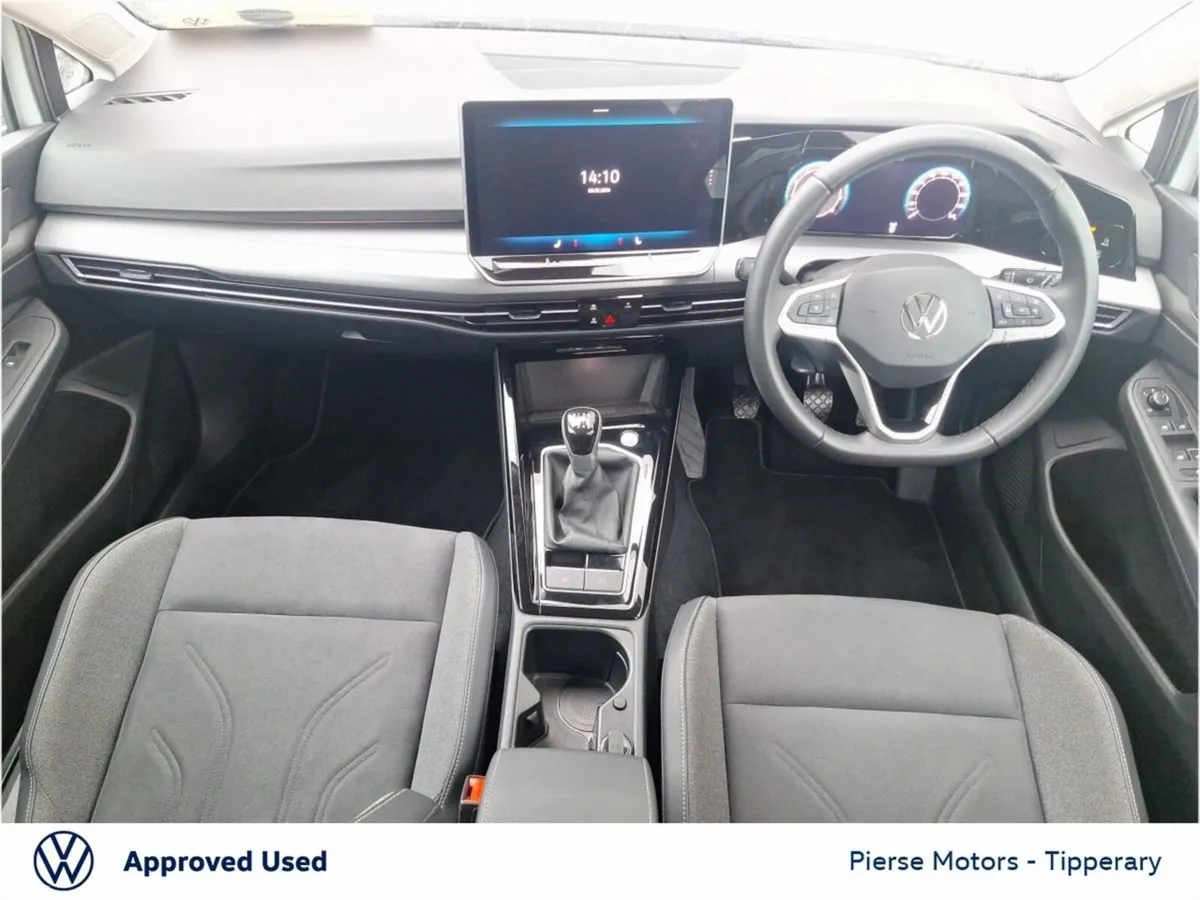 Volkswagen Golf Estate, Petrol, 2025, White