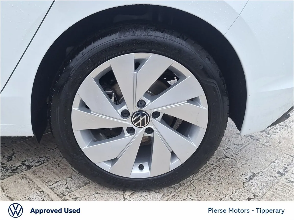 Volkswagen Golf Estate, Petrol, 2025, White