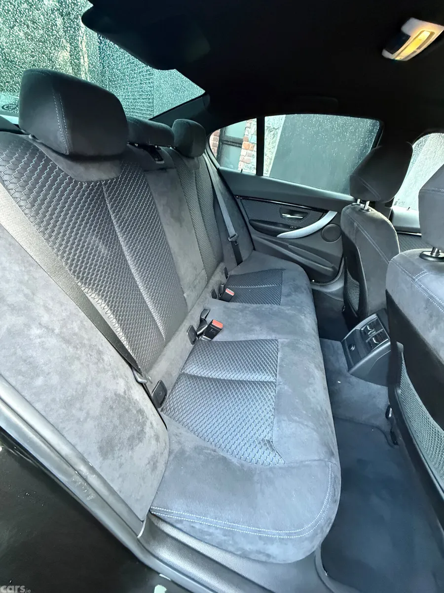 BMW 3-Series Saloon, Diesel, 2017, Black