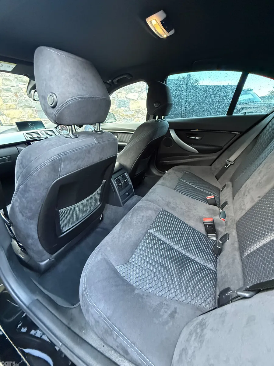 BMW 3-Series Saloon, Diesel, 2017, Black