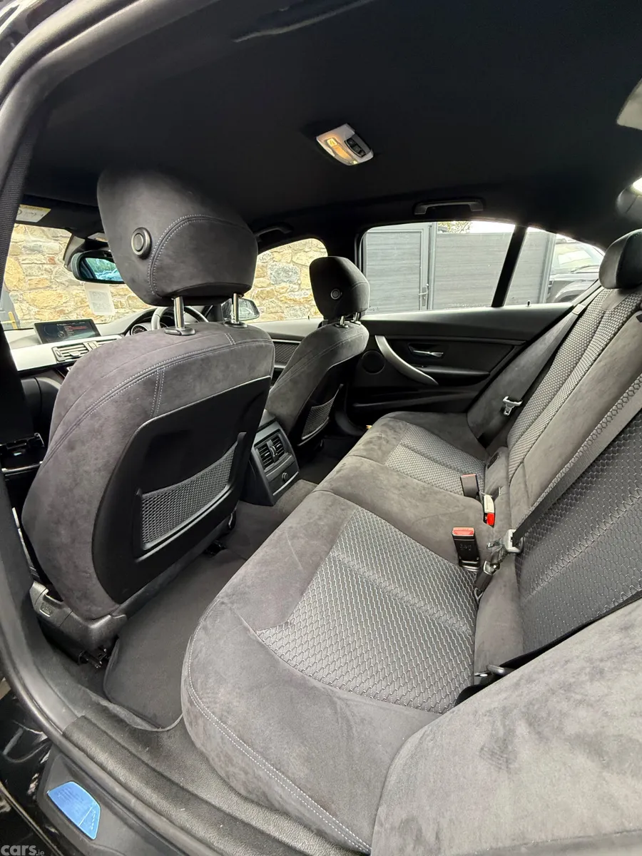 BMW 3-Series Saloon, Diesel, 2015, Black