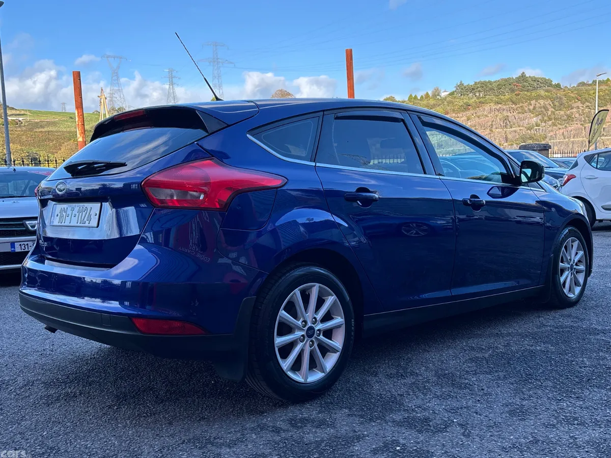 Ford Focus Hatchback, Diesel, 2016, Blue