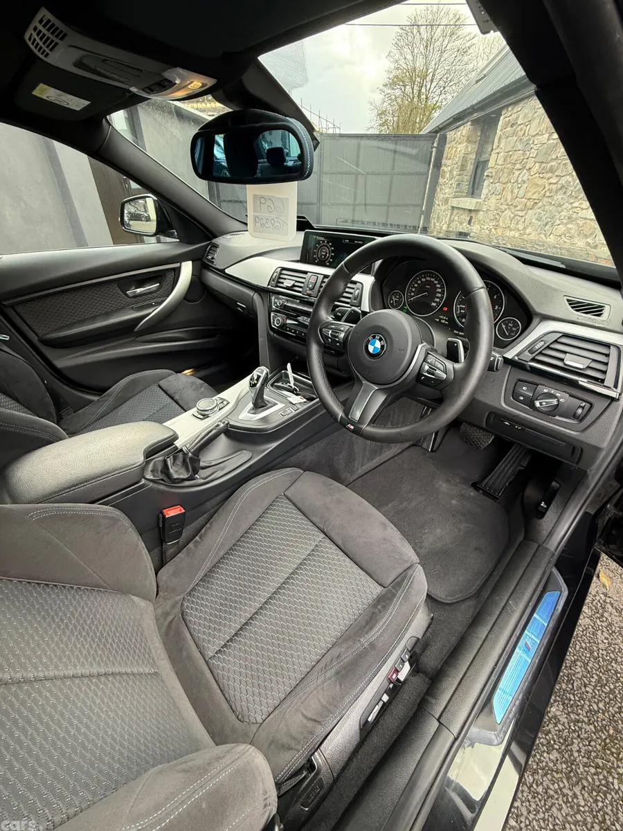 BMW 3-Series Saloon, Diesel, 2015, Black