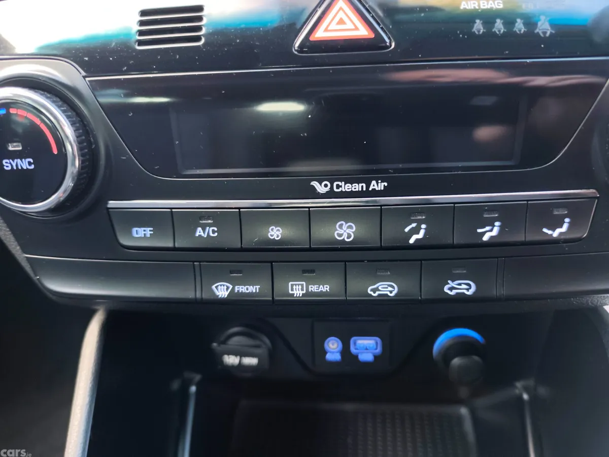 Hyundai Tucson SUV, Diesel, 2016, Black