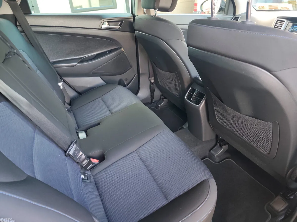 Hyundai Tucson SUV, Diesel, 2016, Black