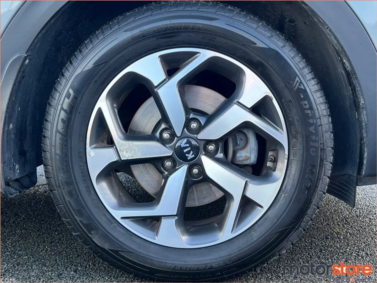Kia Sportage SUV, Diesel Hybrid, 2021, Grey