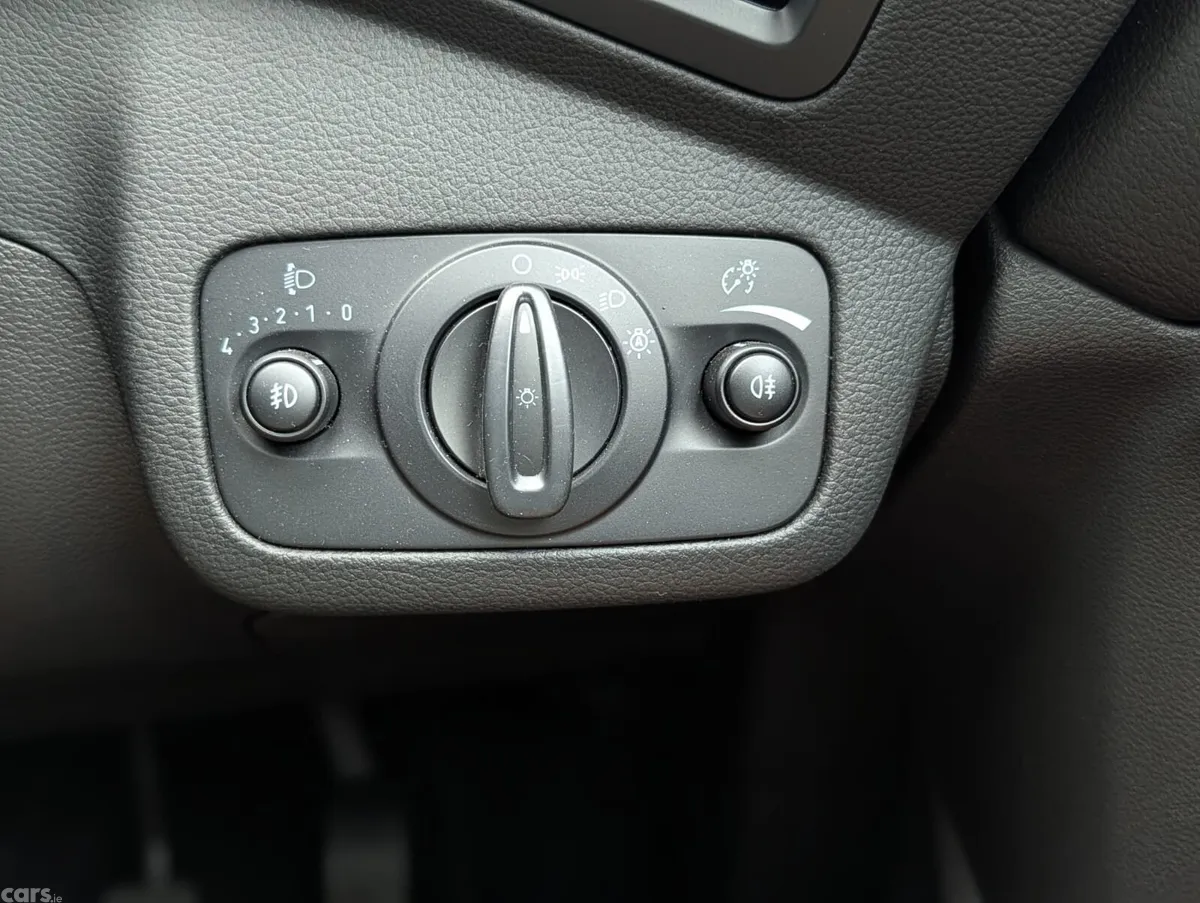 Ford Kuga SUV, Diesel, 2019, Red