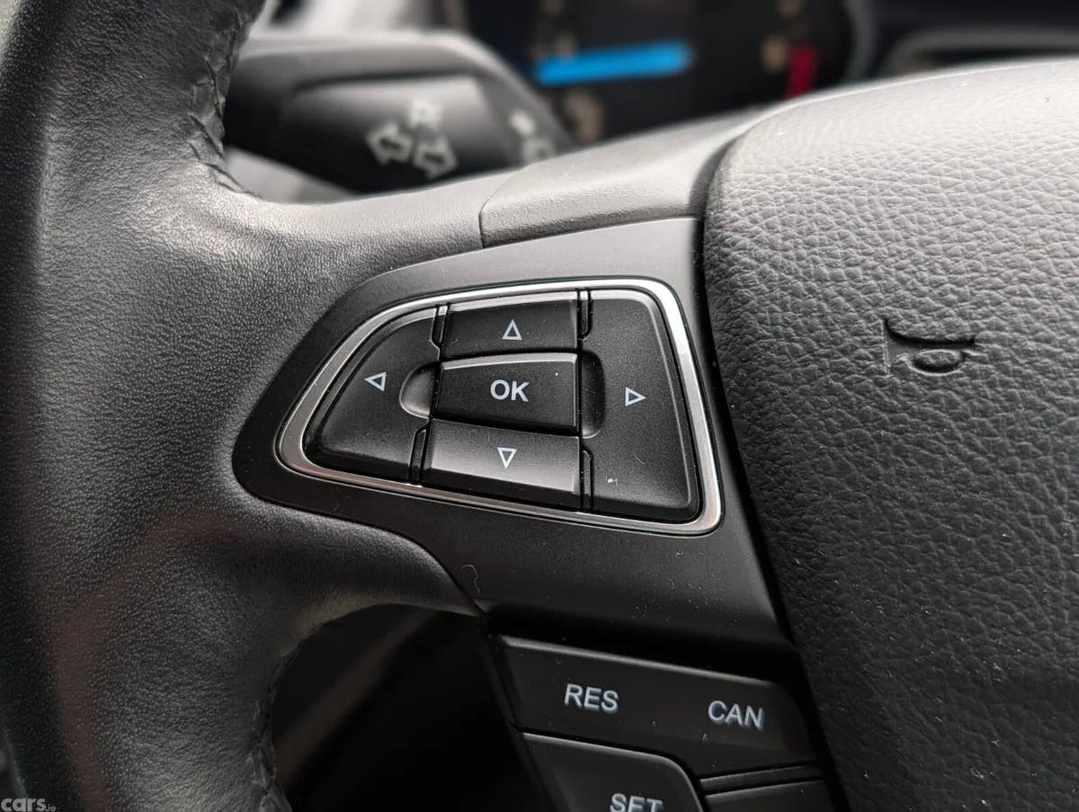 Ford Kuga SUV, Diesel, 2019, Red