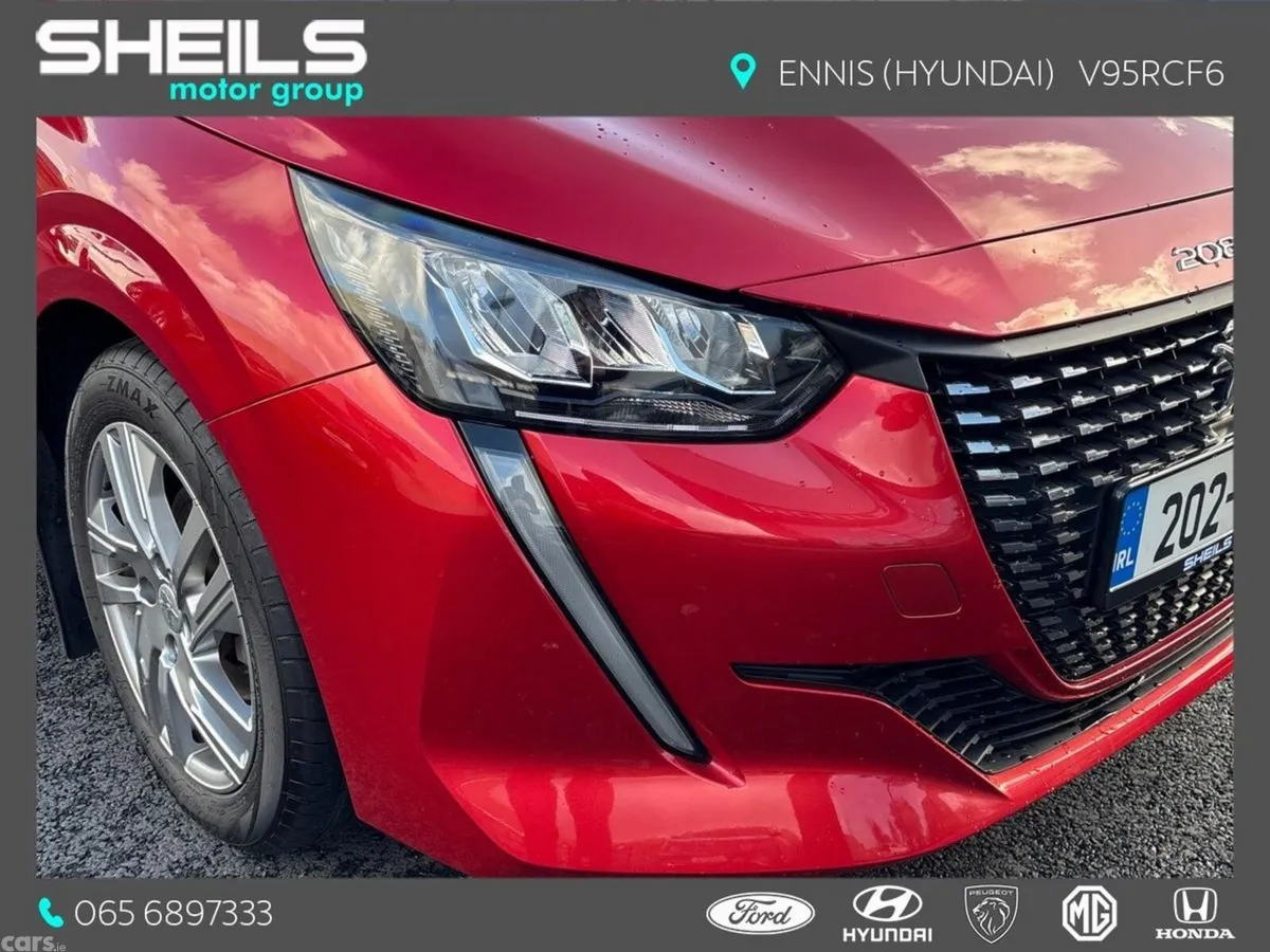 Peugeot 208 Hatchback, Petrol, 2020, Red