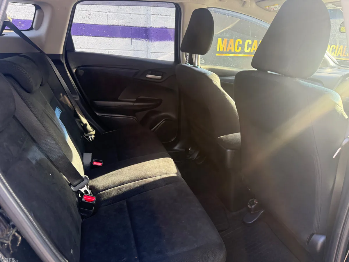 Honda Shuttle MPV, Petrol Hybrid, 2017, Black