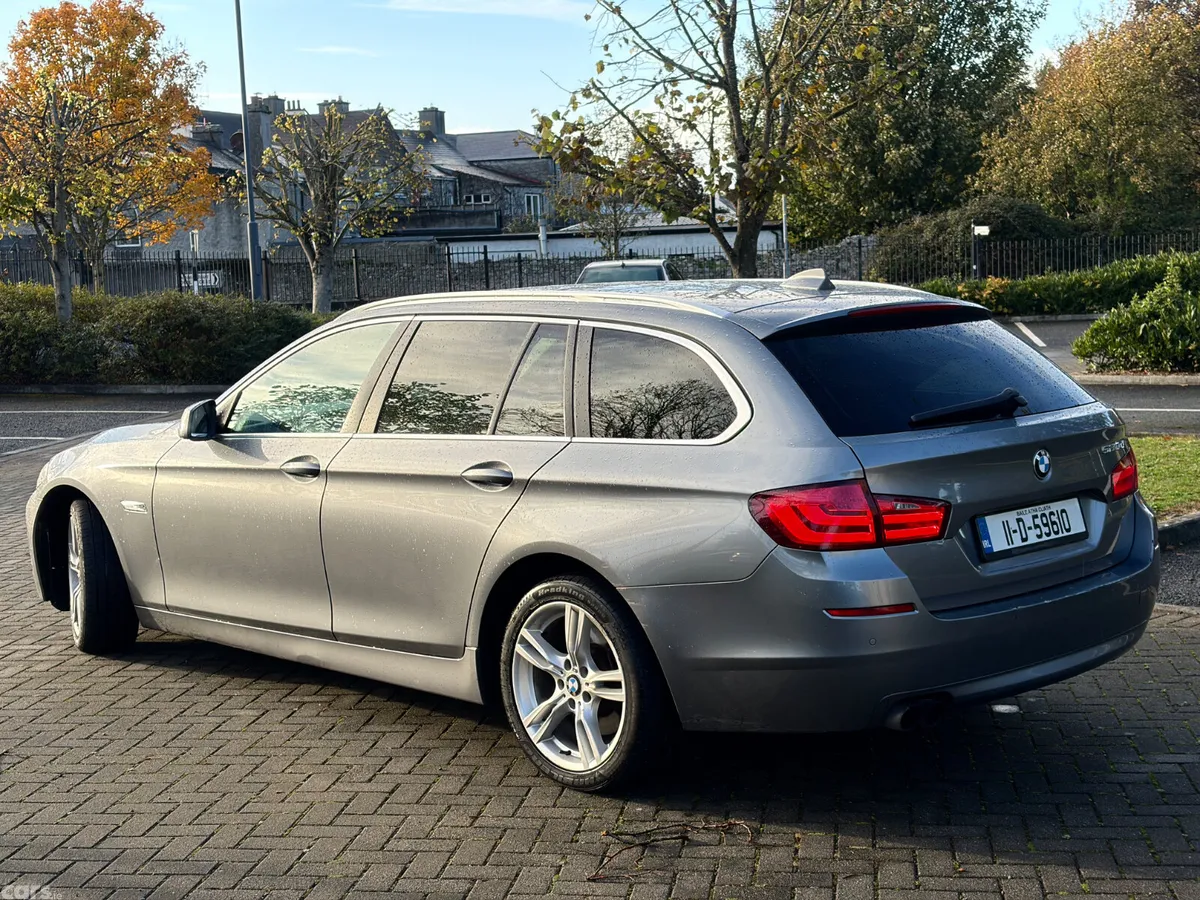 BMW 5-Series Estate, Diesel, 2011, Grey