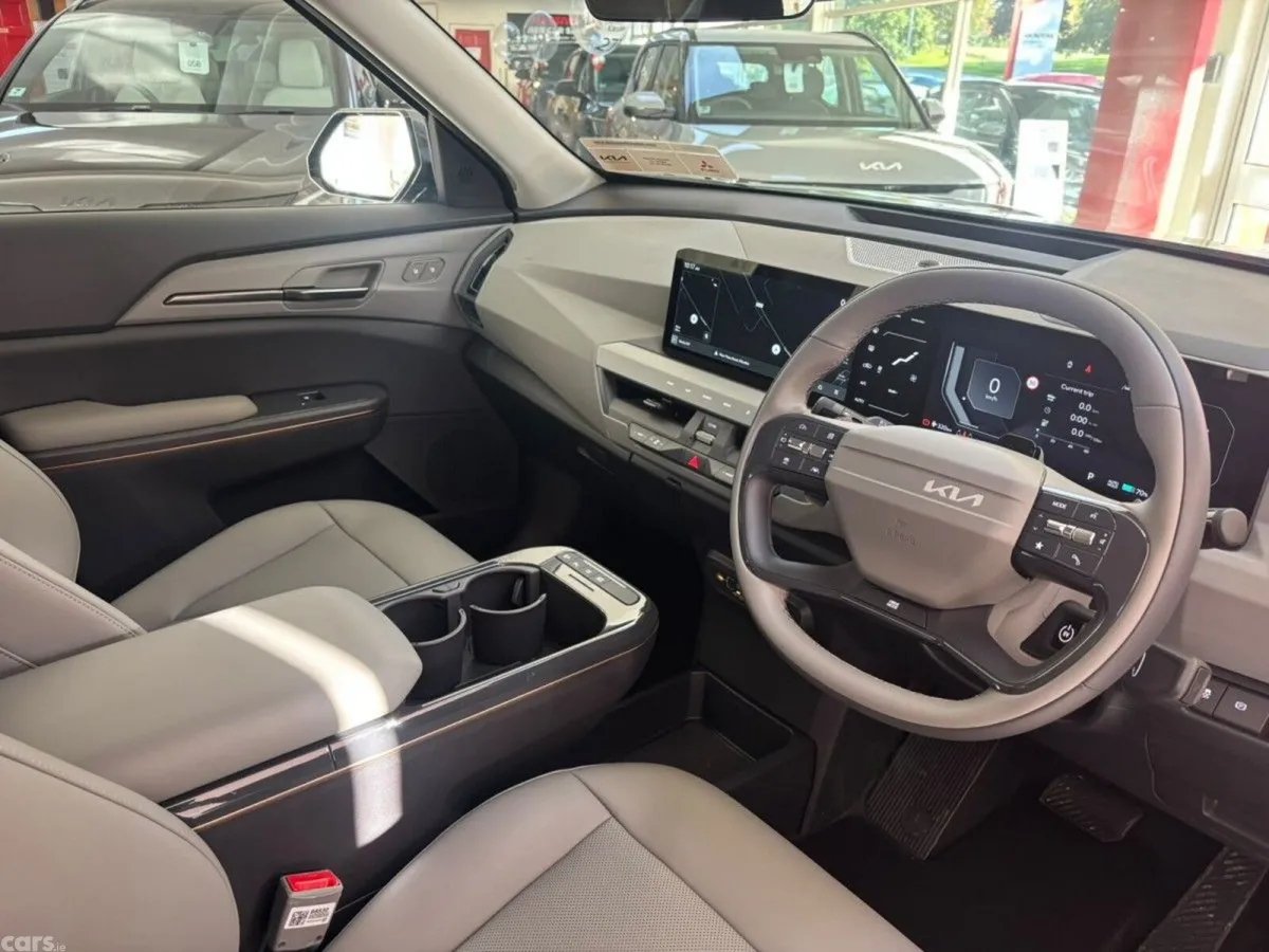 Kia EV5 SUV, Electric, 2026, Grey