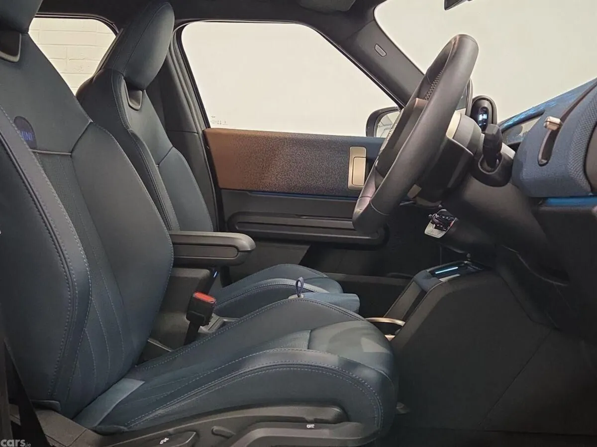 Mini Countryman SUV, Petrol, 2024, Black
