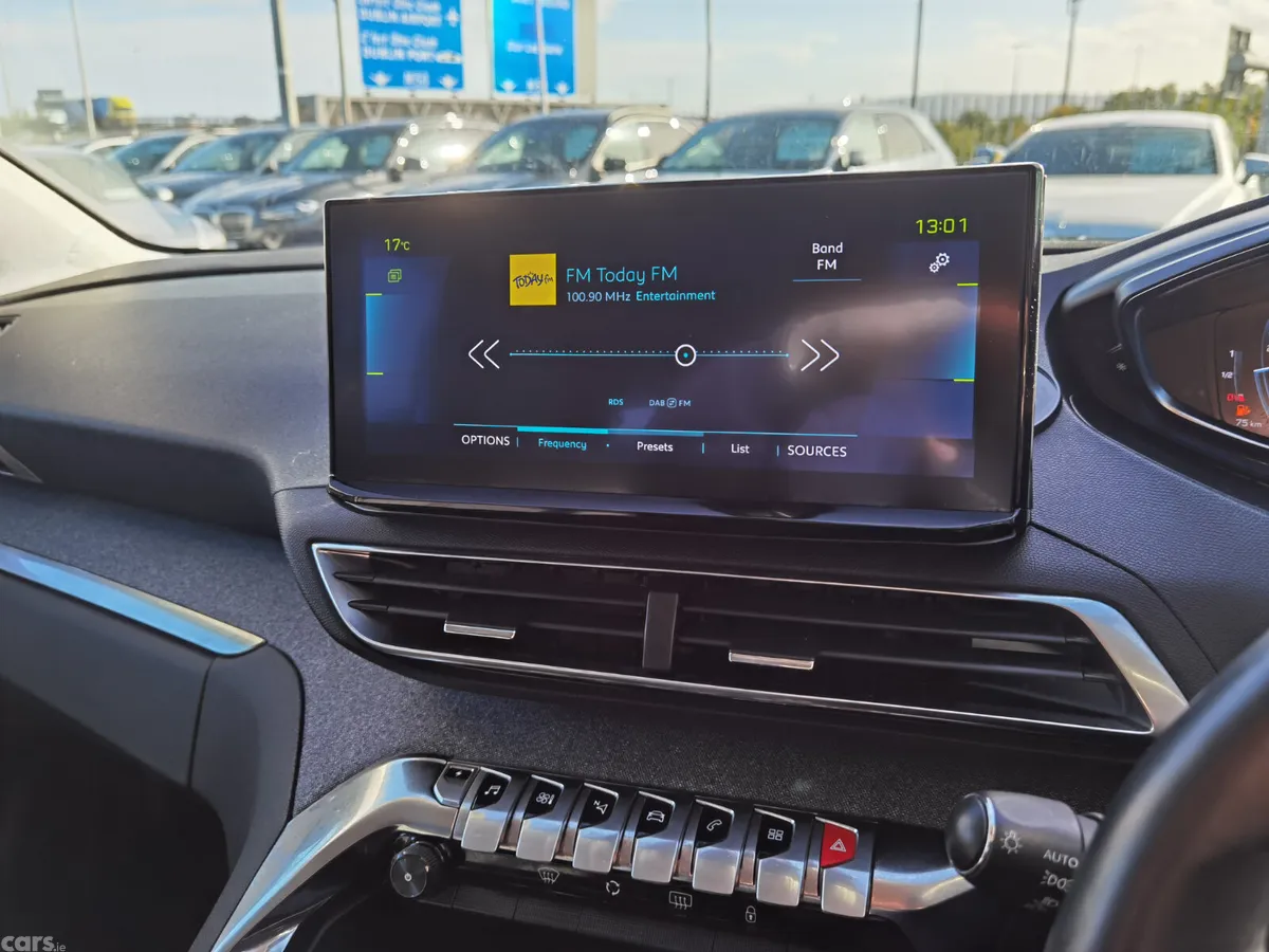 Peugeot 3008 MPV, Petrol Plug-in Hybrid, 2021, Blue