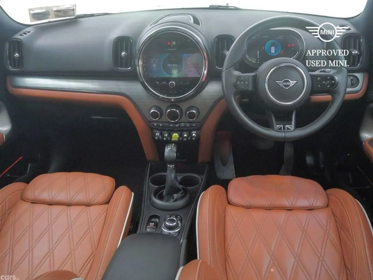 Mini Countryman SUV, Petrol Plug-in Hybrid, 2023, Green