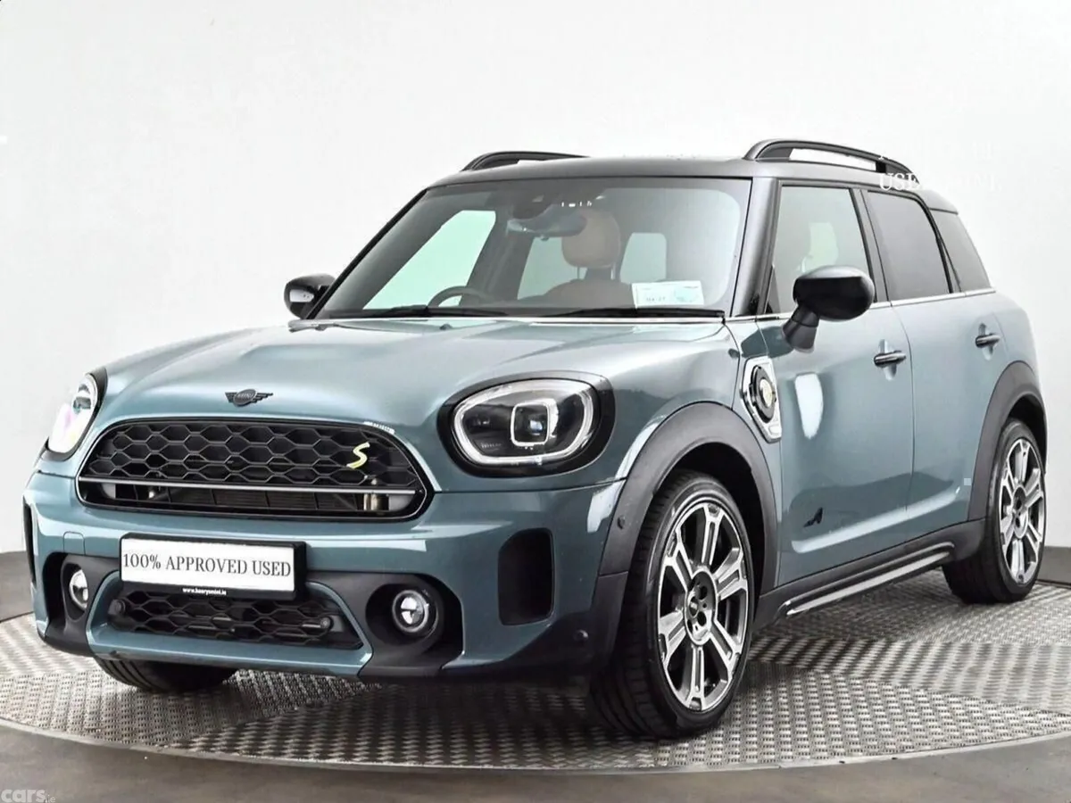 Mini Countryman SUV, Petrol Plug-in Hybrid, 2023, Green