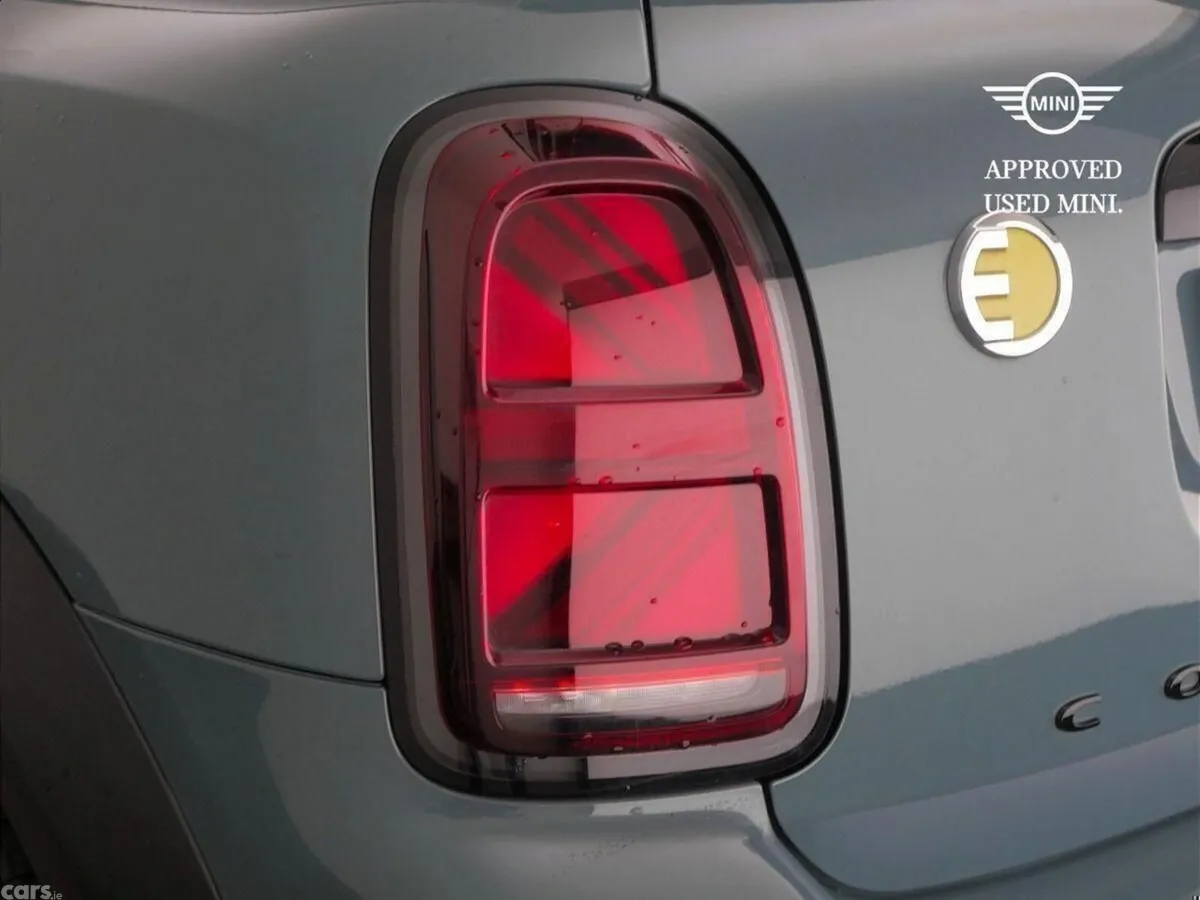 Mini Countryman SUV, Petrol Plug-in Hybrid, 2023, Green