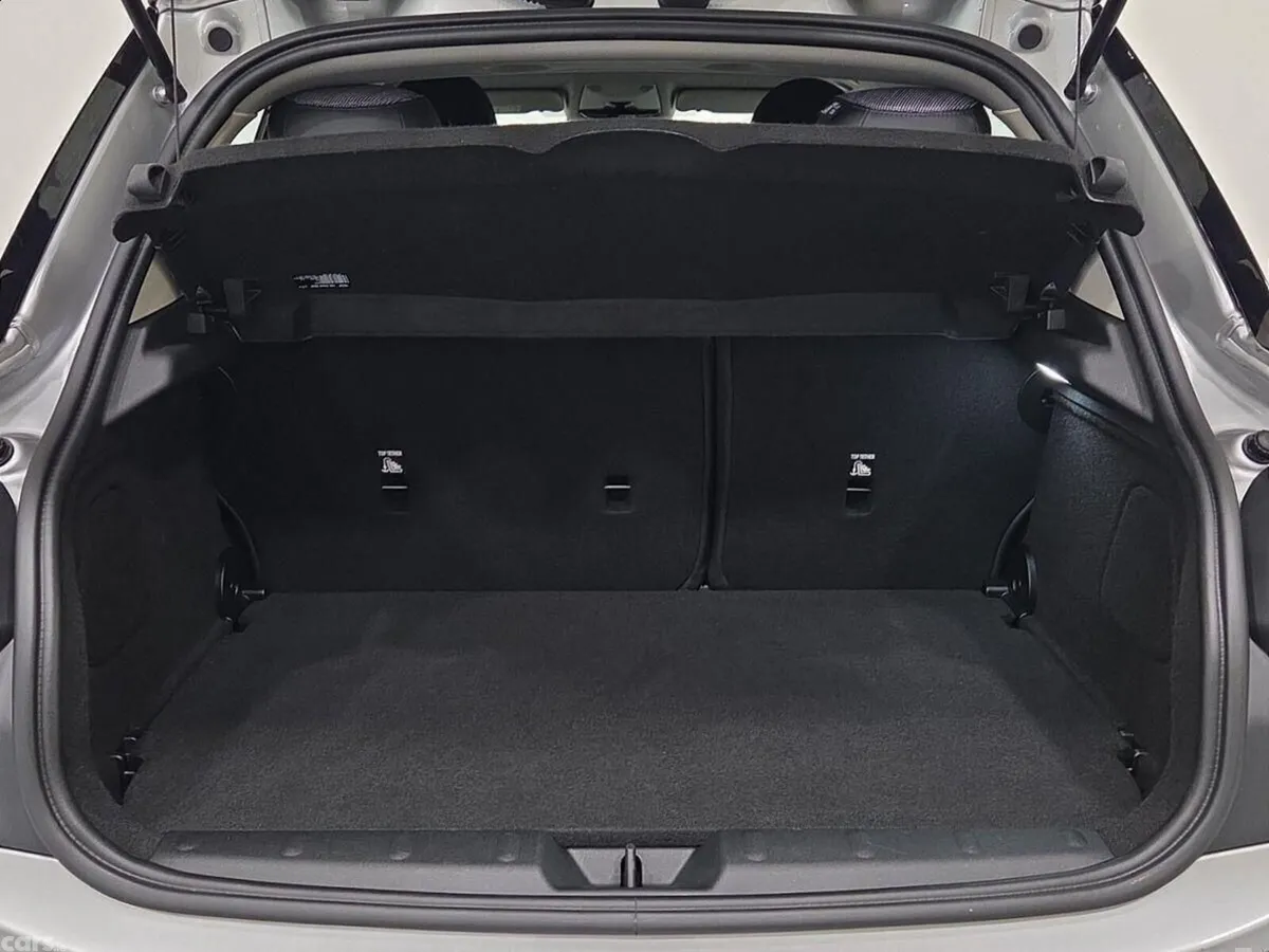 Mini Cooper Hatchback, Petrol, 2025, Silver