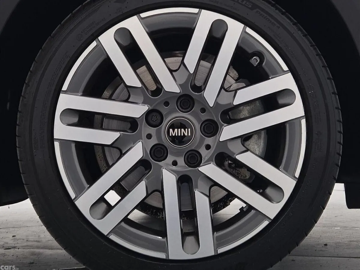 Mini Cooper Hatchback, Petrol, 2025, Silver