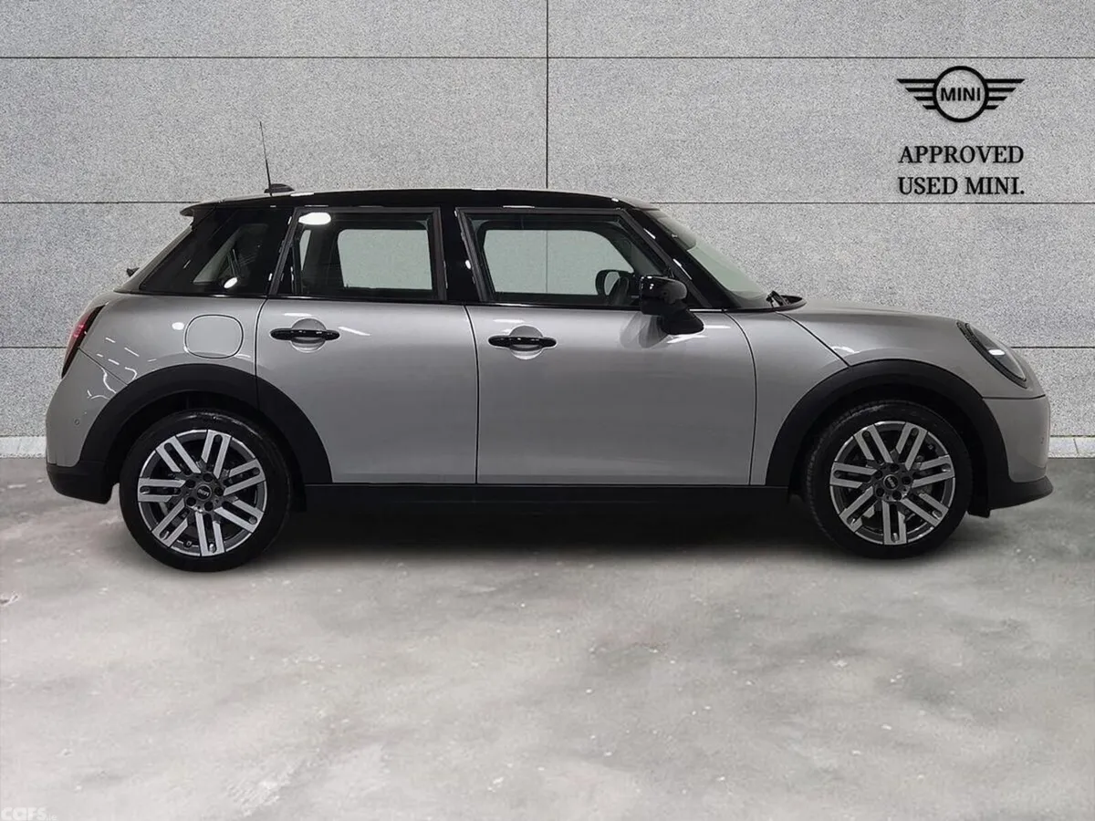 Mini Cooper Hatchback, Petrol, 2025, Silver