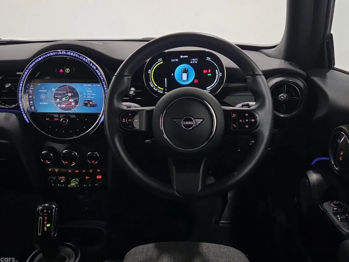 Mini Cooper Hatchback, Electric, 2022, Black
