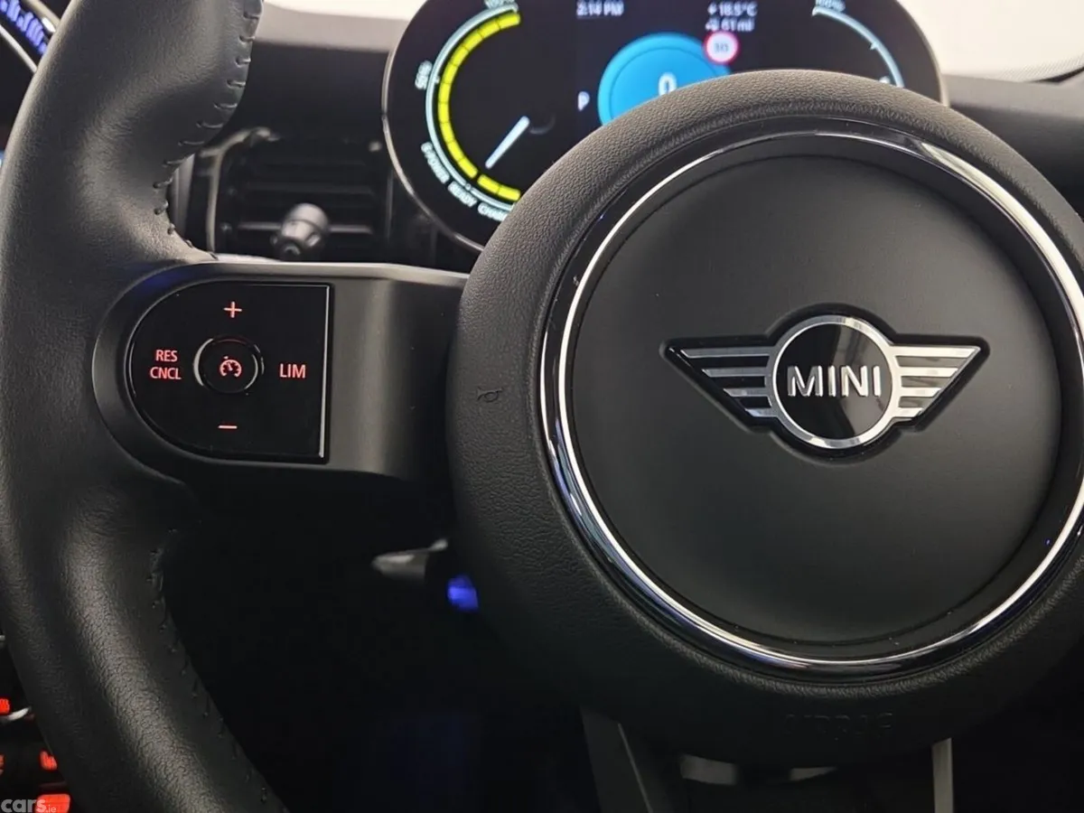Mini Cooper Hatchback, Electric, 2022, Black