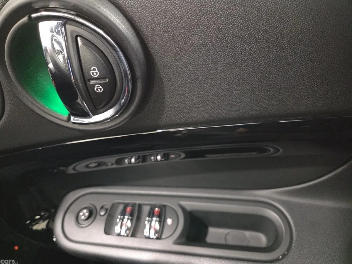 Mini Countryman SUV, Petrol Plug-in Hybrid, 2021, Silver