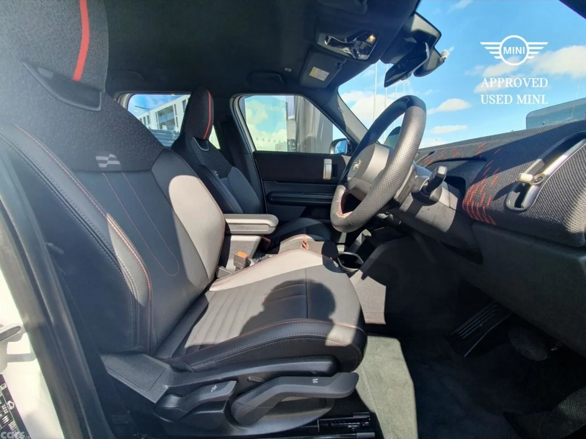 Mini Countryman SUV, Petrol, 2024, White