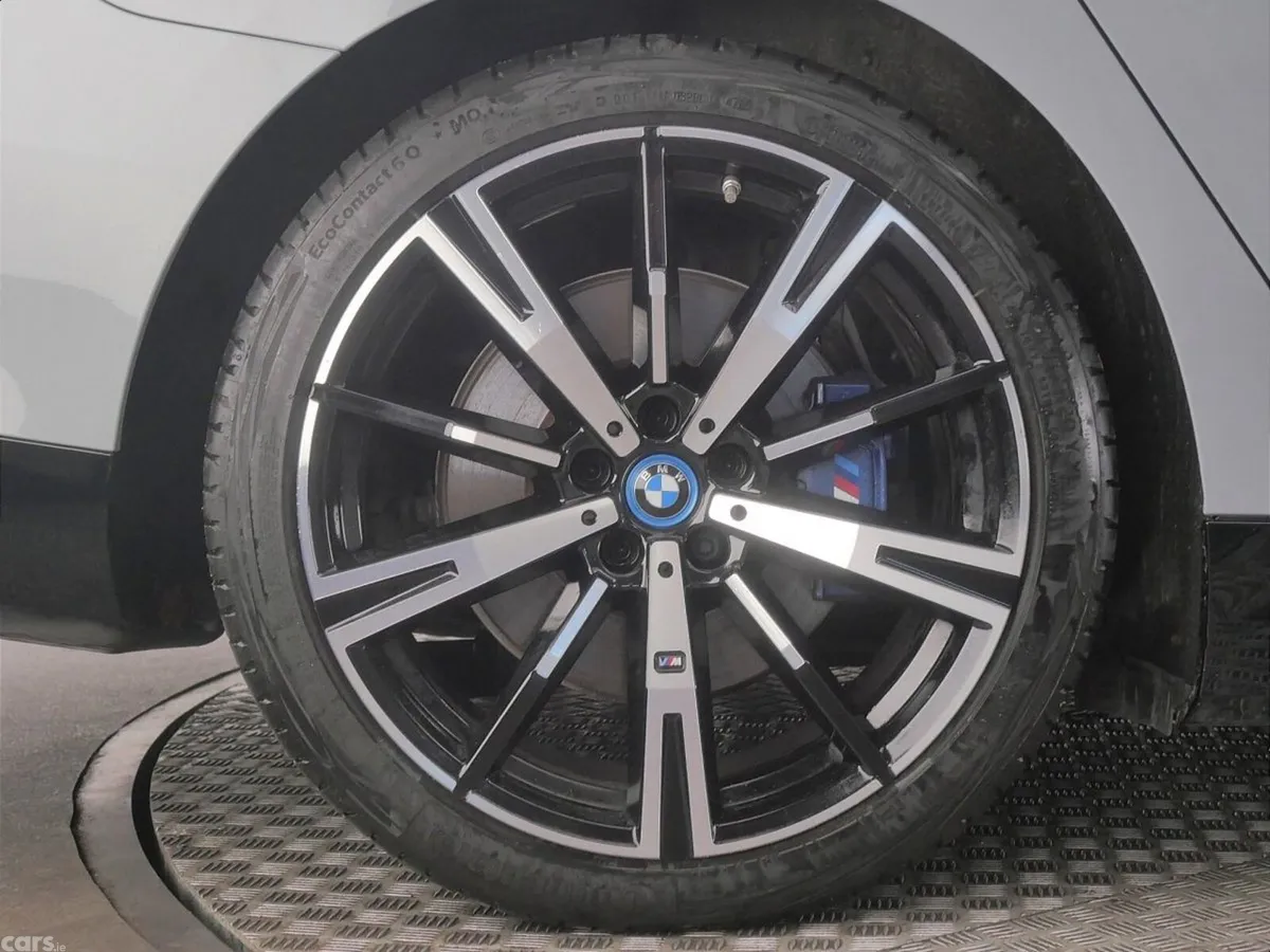 BMW i5 Saloon, Electric, 2024, Grey