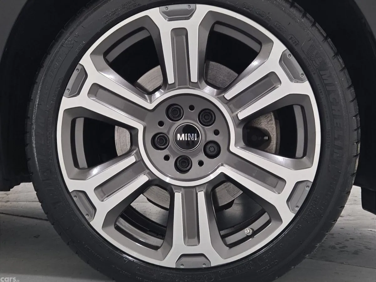 Mini Countryman SUV, Petrol Plug-in Hybrid, 2023, Silver