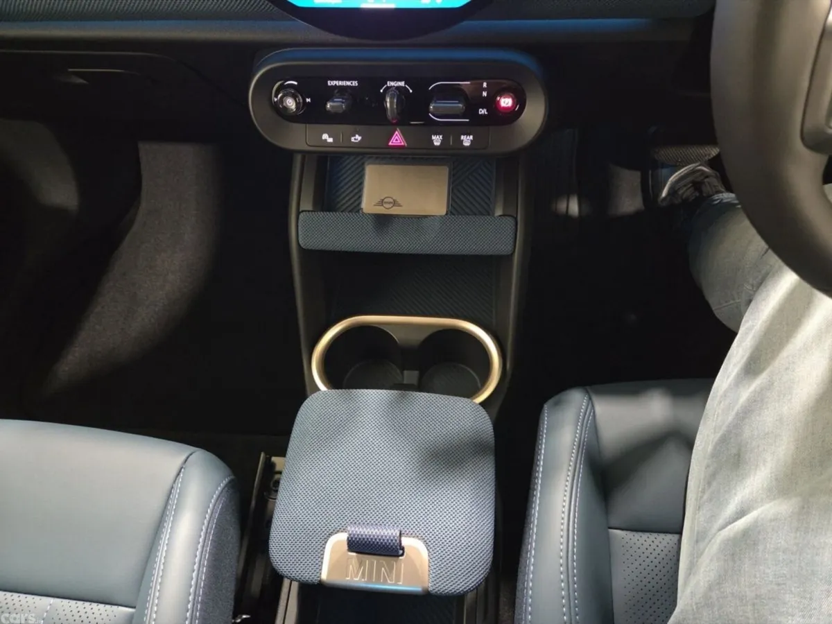 Mini Countryman SUV, Petrol, 2026, Green