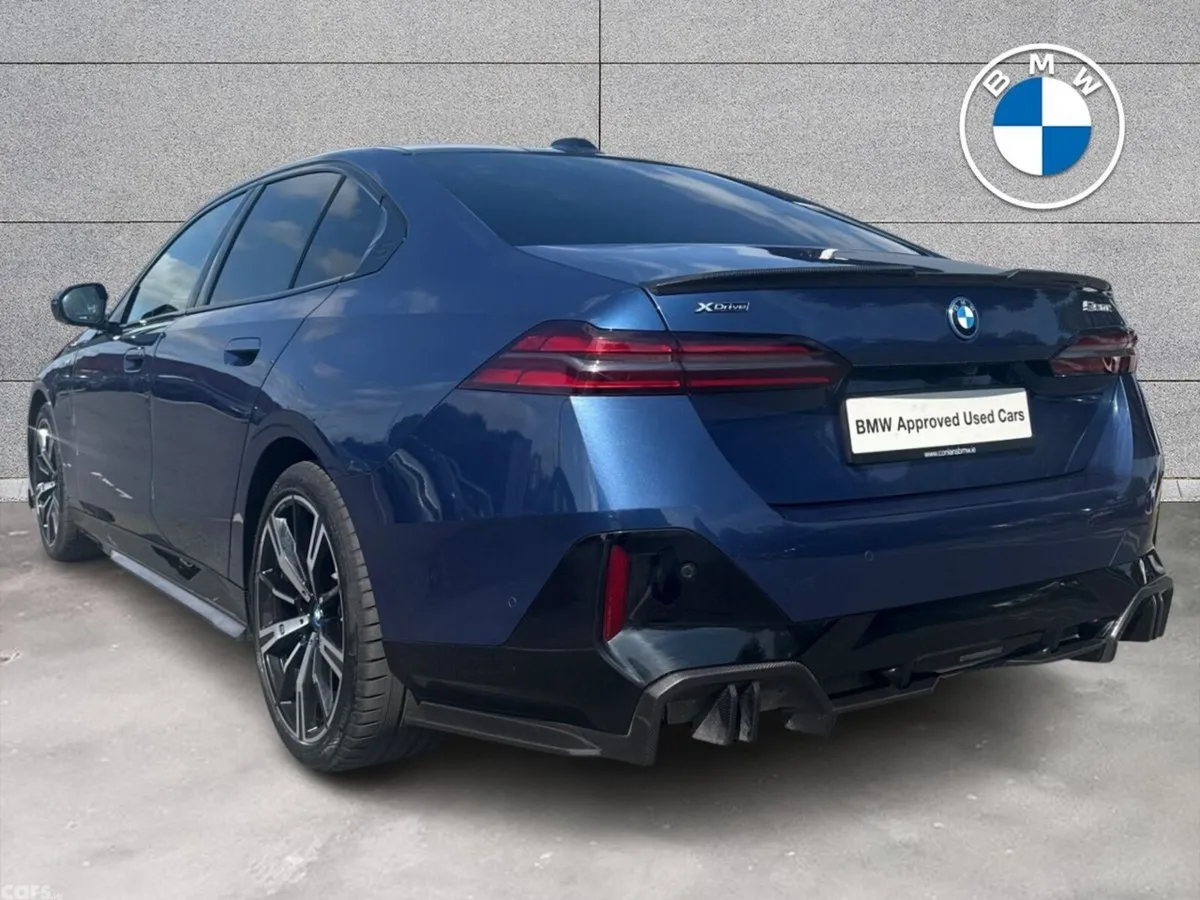 BMW 5-Series Saloon, Petrol Plug-in Hybrid, 2024, Blue