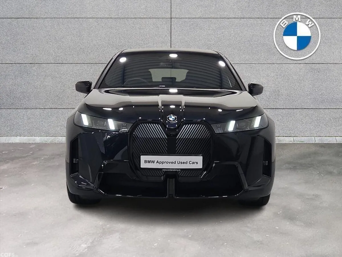 BMW iX SUV, Electric, 2026, Black